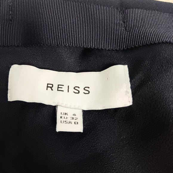 Reiss Navy Blue Lined layered Chiffon Pleat Detail Knee Length A-line Skirt Sz 0 - Picture 1 of 13